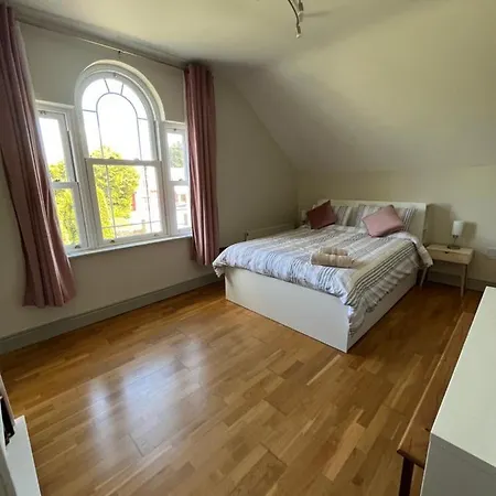Bed & Breakfast Clover *